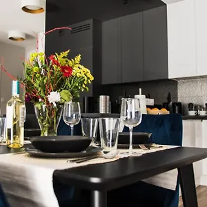 https://hohouse.hotelswroclaw.com
