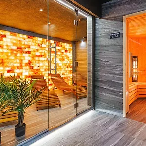 Kapitanskie Kasprowicza 20b Basen Sauny Jacuzzi Grota Solna Silownia Kołobrzeg